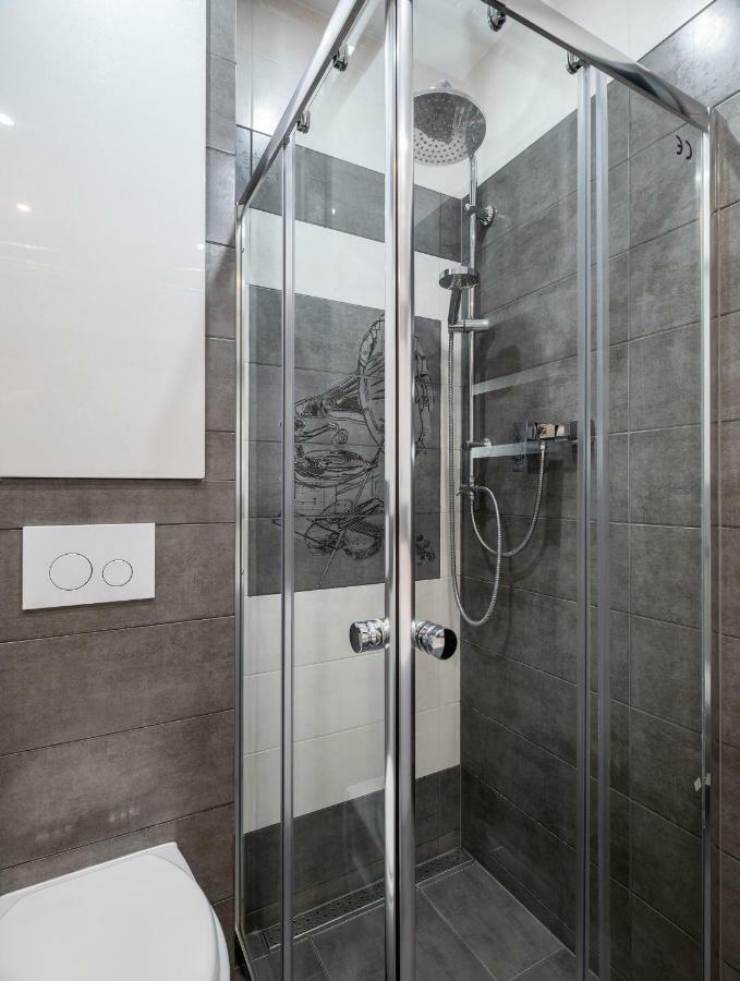 P&O Serviced Apartments Wawrzyszewska Varsavia Esterno foto